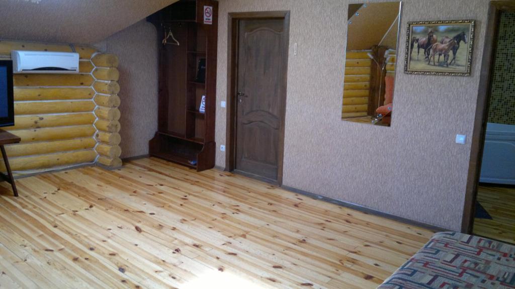 Panska Hata Nyzhnya Khortytsya Quarto foto