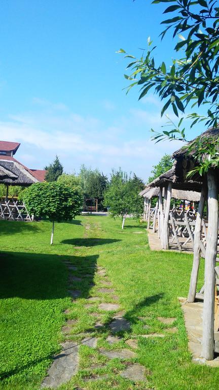 Panska Hata Nyzhnya Khortytsya Exterior foto